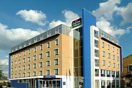 Express by Holiday Inn London-Earl
